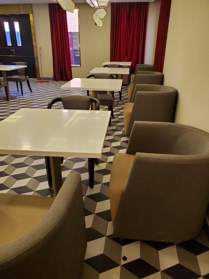 The B Premiere Hotel Doha Kültér fotó